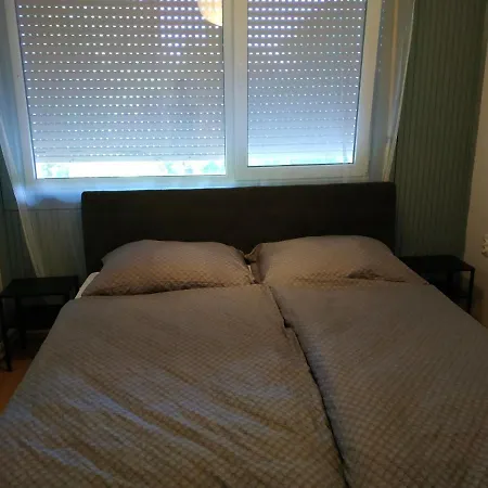 Aranyharmat * Balatonlelle