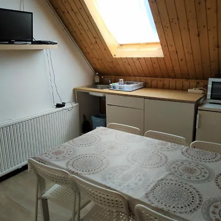 Aranyharmat Apartmán *