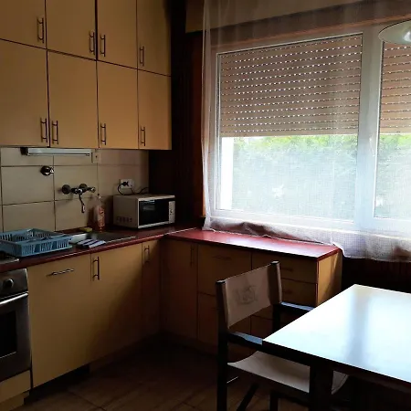 Aranyharmat Apartmán